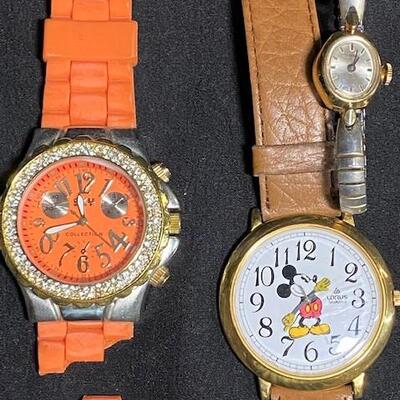 LOT#R378: Ladies Watch Lot #1