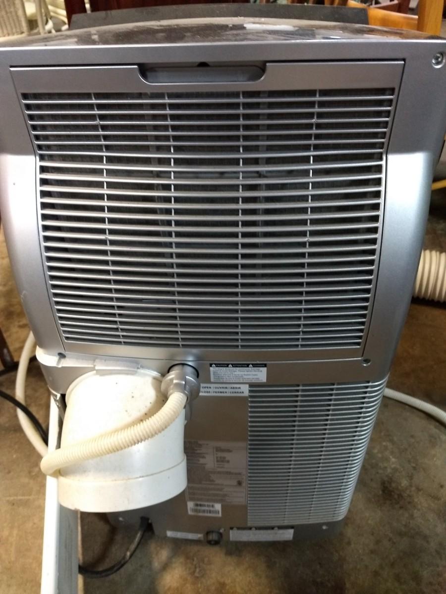 Idylis Portable Air Conditioner with Window Vent