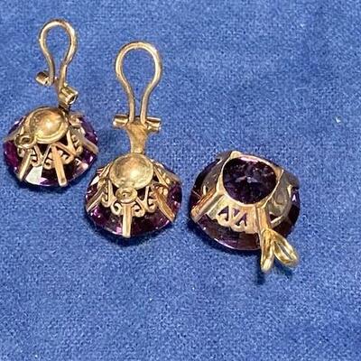 LOT#F389: Tested 10K Vintage Amethyst Earrings & Pendant Set [15g]