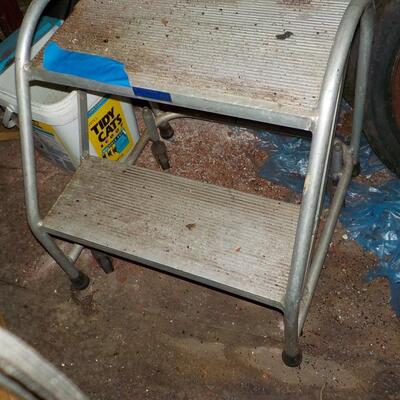 22 Inch metal stair / 2 step, light but strong/
