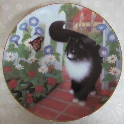 Guinevere by Susan Leigh Cat Plate, 1987, #1550