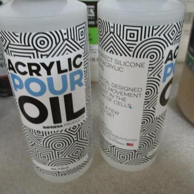 Acrylic Pour Oil - Pouring Paint