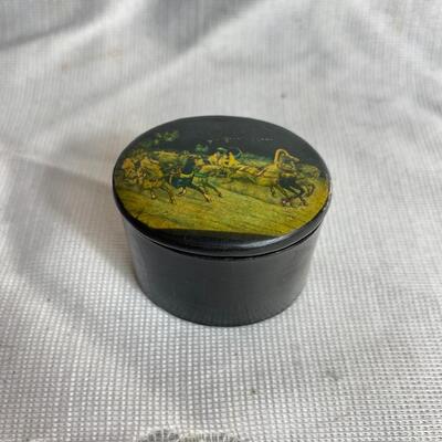 Vintage Wood Lacquer Trinket Russian Troika Box 