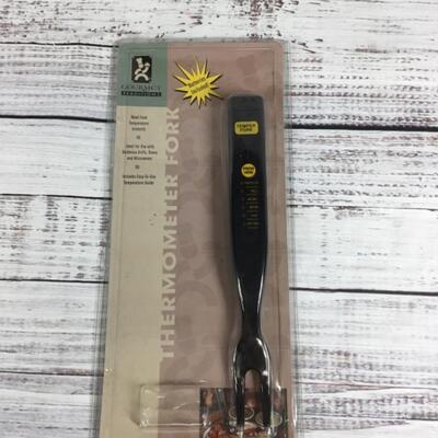 Thermometer Fork and 2 pack of Pot Holders