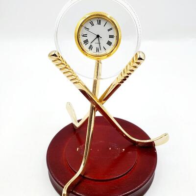 HOCKEY PUCK CRYSTAL CLOCK WITH HOCKEY STICK STAND AND WOODEN BASE