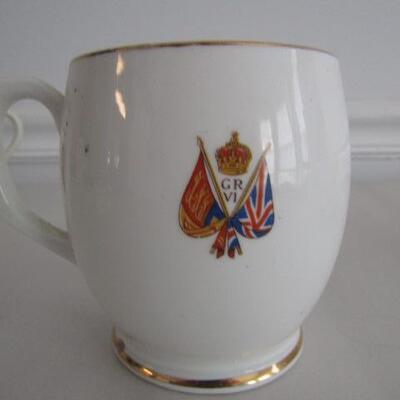 Antique Cup Commemorating the Coronation of King George IV and Queen Elizabeth (1937)