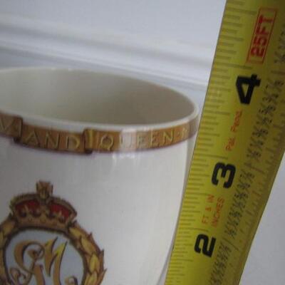 Antique King George V and Queen Mary Silver Jubilee Mug Made by Spode
