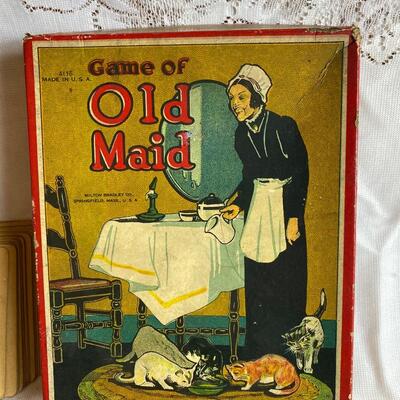 Vintage Milton Bradley Old Maid Card Game Complete 