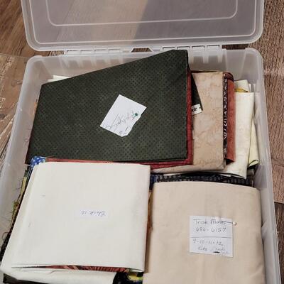 Lot 29: Container of Fabric Quarters 
