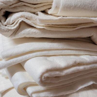 Lot 34: Large Lot Of Quilt Batting 
