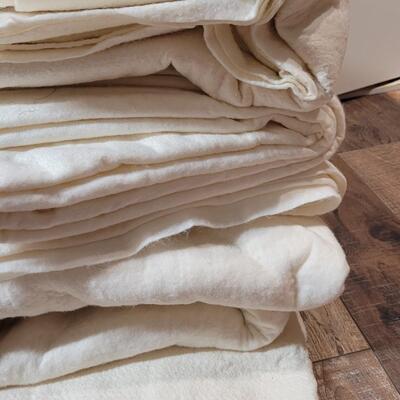 Lot 34: Large Lot Of Quilt Batting 