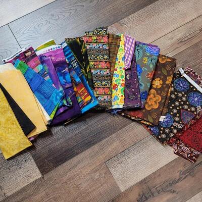 Lot 37: Fabric Lot (mostly quarters)