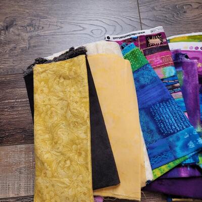 Lot 37: Fabric Lot (mostly quarters)