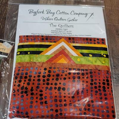 Lot 41: "The Quilter's" Quilting Kit and Thread Set