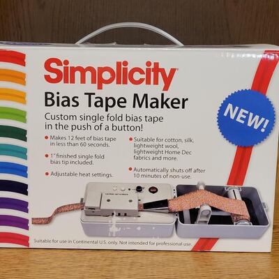 Lot 56: Simplicity Bias Tape Maker