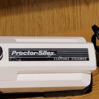 Lot 57: Proctor Silex Clothes Steam Mini