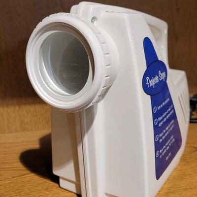 Lot 58: Projector Scope 