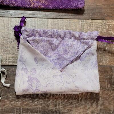 Lot 63: Little Bags and Quilted Mouse
