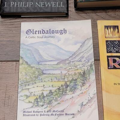 Lot 90: Celtic Book Lot