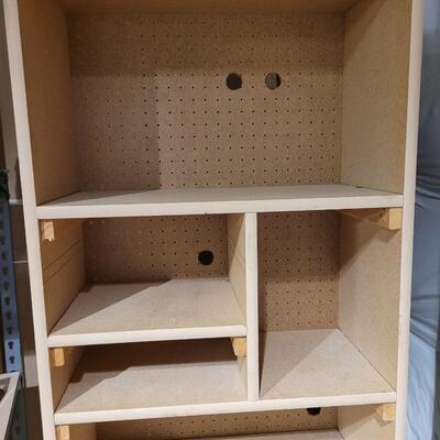 Lot 118: Compressed Wood Shelf