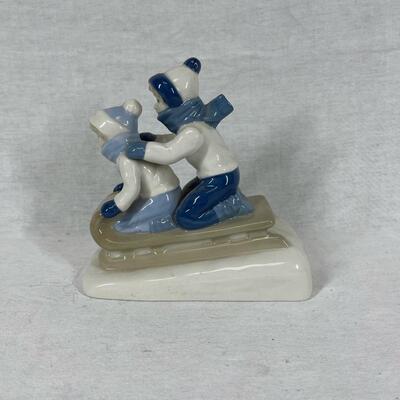1992 Porcelana de Cuernavaca Porcelain Figurine of Children Sledding