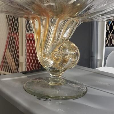 Signed TAMAIAN Art Glass Hand Blown Bowl By Ion Tamaian