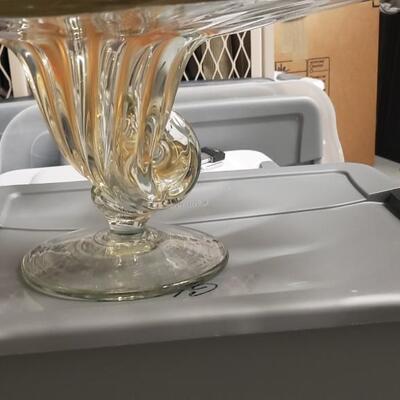 Signed TAMAIAN Art Glass Hand Blown Bowl By Ion Tamaian