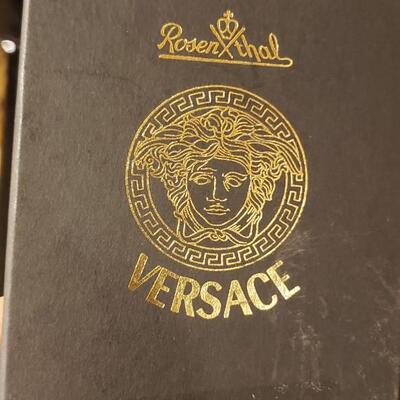 New in Box VERSACE ROSENTHAL Crystal Medusa Head Wine Bottle Stopper
