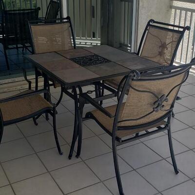 Patio Table with 4 Chairs