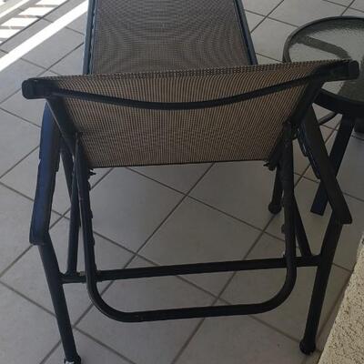 Patio Lounger with Table