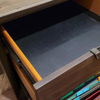 Lot 150: Home or Office Dual Drawer File Cabinet 