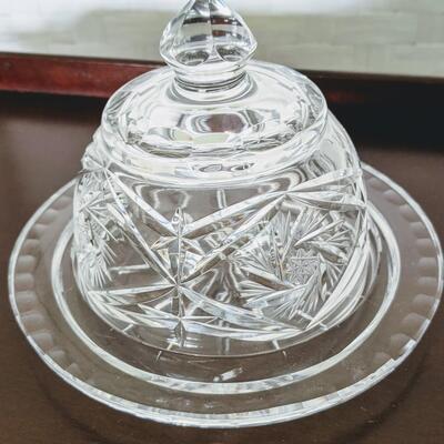 Stunning lead crystal Round butter server dish