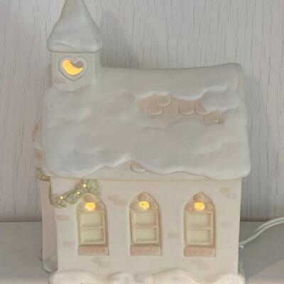 158 - Sugar Town Chapel Nightlight & Figurines Set 