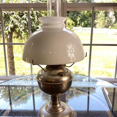 Vintage Miller Vestal Oil Lamp | EstateSales.org