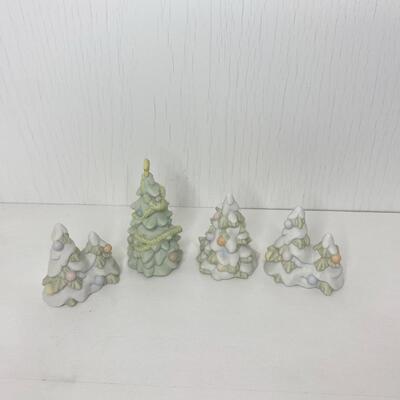 164 - Sugar Town Christmas Trees (4 pieces)