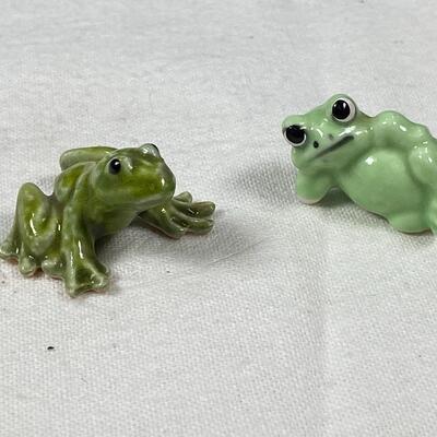 Pair of Vintage Hagen Renaker Frog Toad Figurines