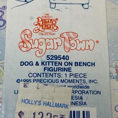 167 -  Christmas Figurines (4 pieces)