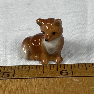 Miniature Hagen Renaker Vintage Fox Kit Figurine