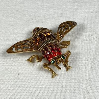 Joan Rivers Rhinestone Bug Beetle Pin Brooch