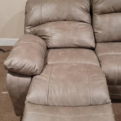Lot 159: Leather Power Recliner Couch