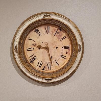 Lot 160: Large Wall Clock 22.5" Diameter