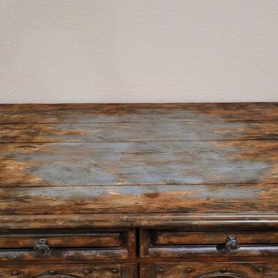 Lot 161: HOOKER Furniture Entertainment Display Cabinet 
