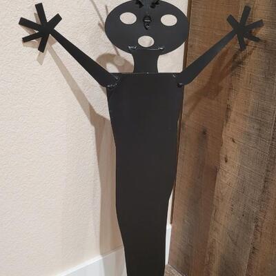 Lot 163: Pair of Metal Hanging Wall Sculptures