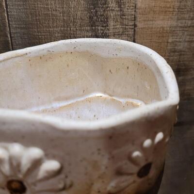 Lot 173: Ceramic Artist Bowl 