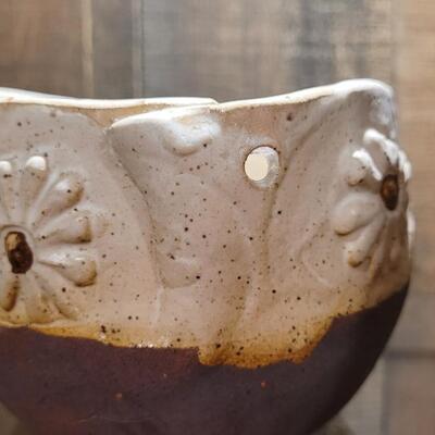 Lot 173: Ceramic Artist Bowl 