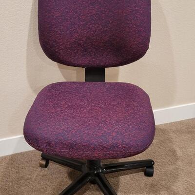 Lot 177: 44" Tall Vintage Office Chair 