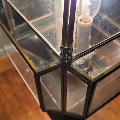 Lot 181: Pair of Vintage 3-Stage Table Lamps 