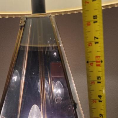 Lot 181: Pair of Vintage 3-Stage Table Lamps 
