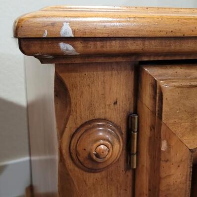 Lot 183: Vintage Side Table w/ Magazine Rack