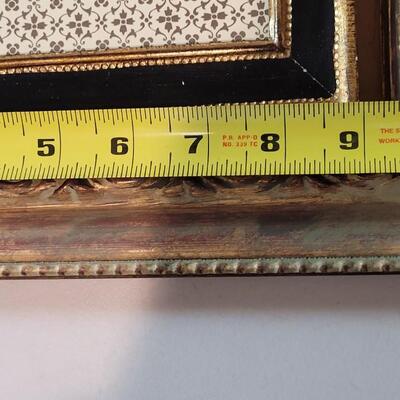 Lot 197: Pair of Vintage Picture Frames 